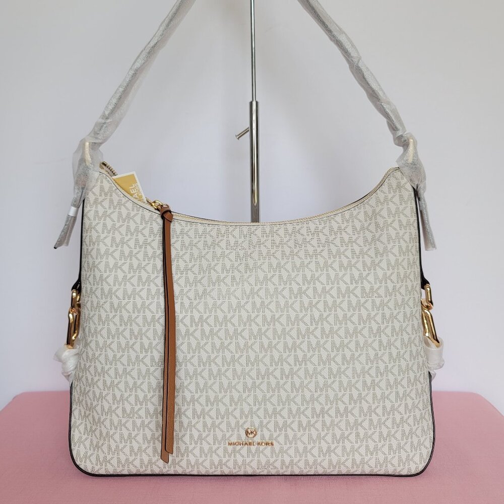 MICHAEL KORS Laney Hobo Signature Logo Shoulder Bag- Vanilla/Acorn Color⭐